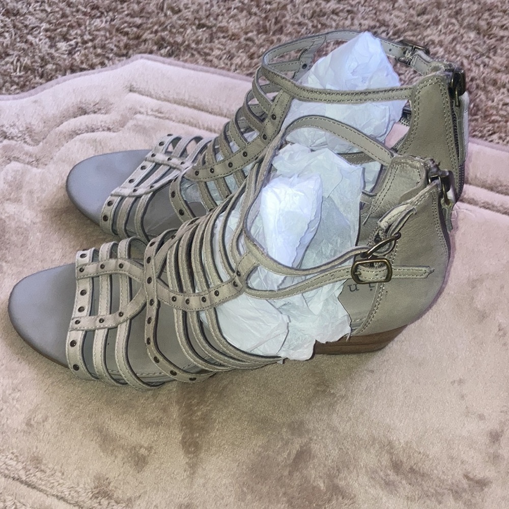 Hinge wedges shoes - Picture 2 of 12